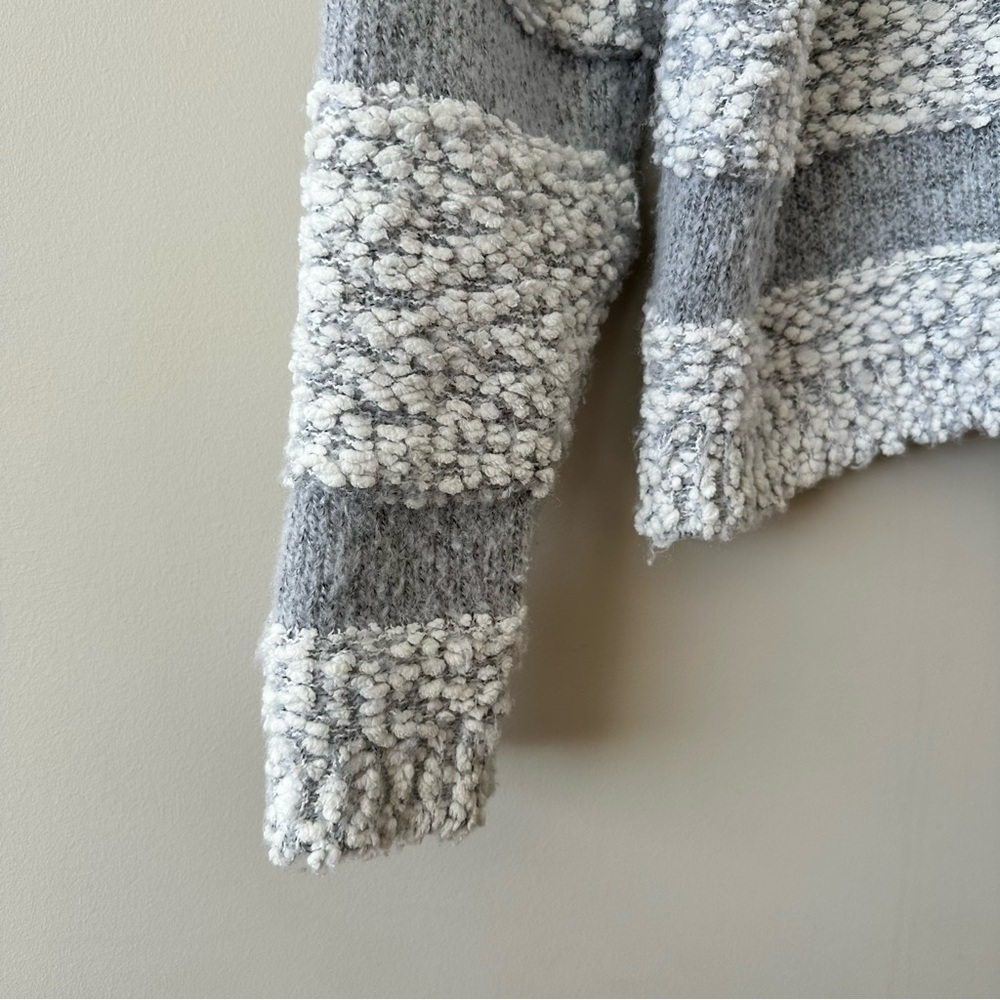 Anthropologie-Heartloom Fuzzy Textured Stripe Boxy Sweater (Size:Small) - Picture 6 of 8